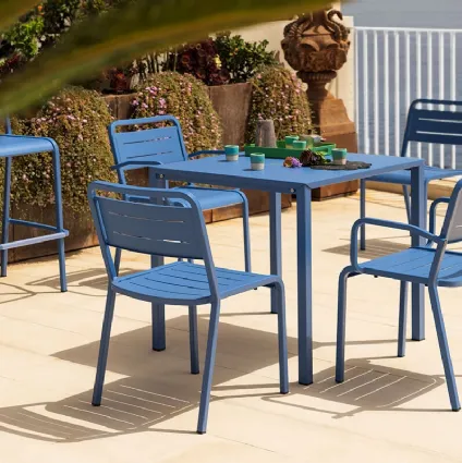 Urban stool, chair and table in marine blue painted aluminum by Emu