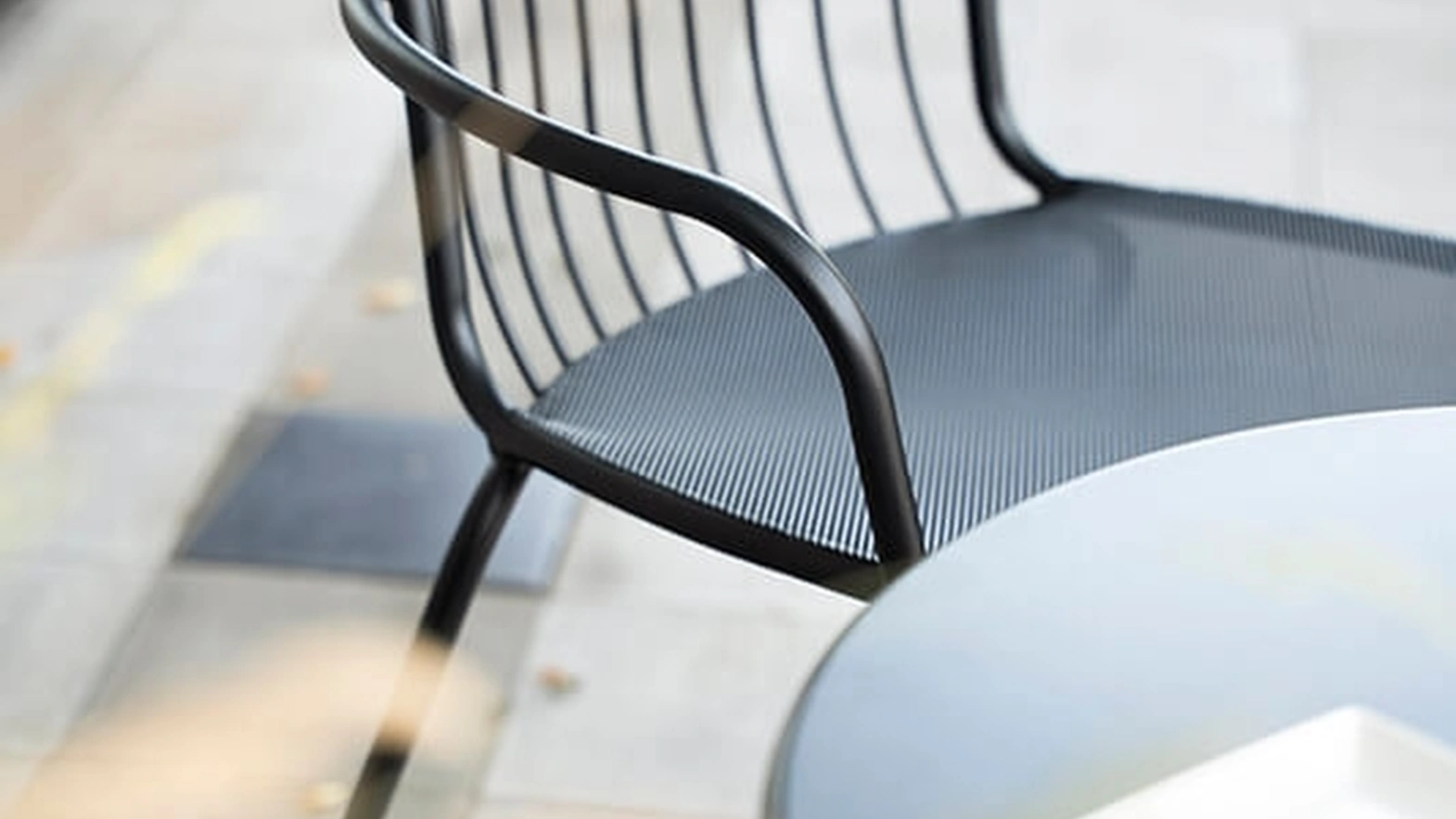 Alisea steel chair by Emu