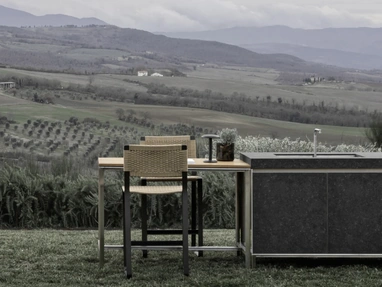 Green Point Stool in polypropylene rope by Molteni & C