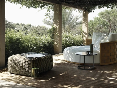 Hyde fabric pouf by Molteni & C