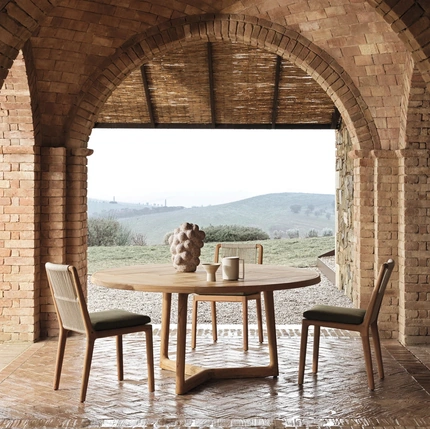 Cobea wooden chair by Molteni & C