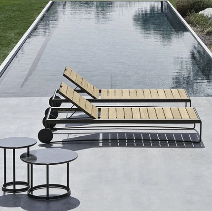 Guell Bed by Molteni & C