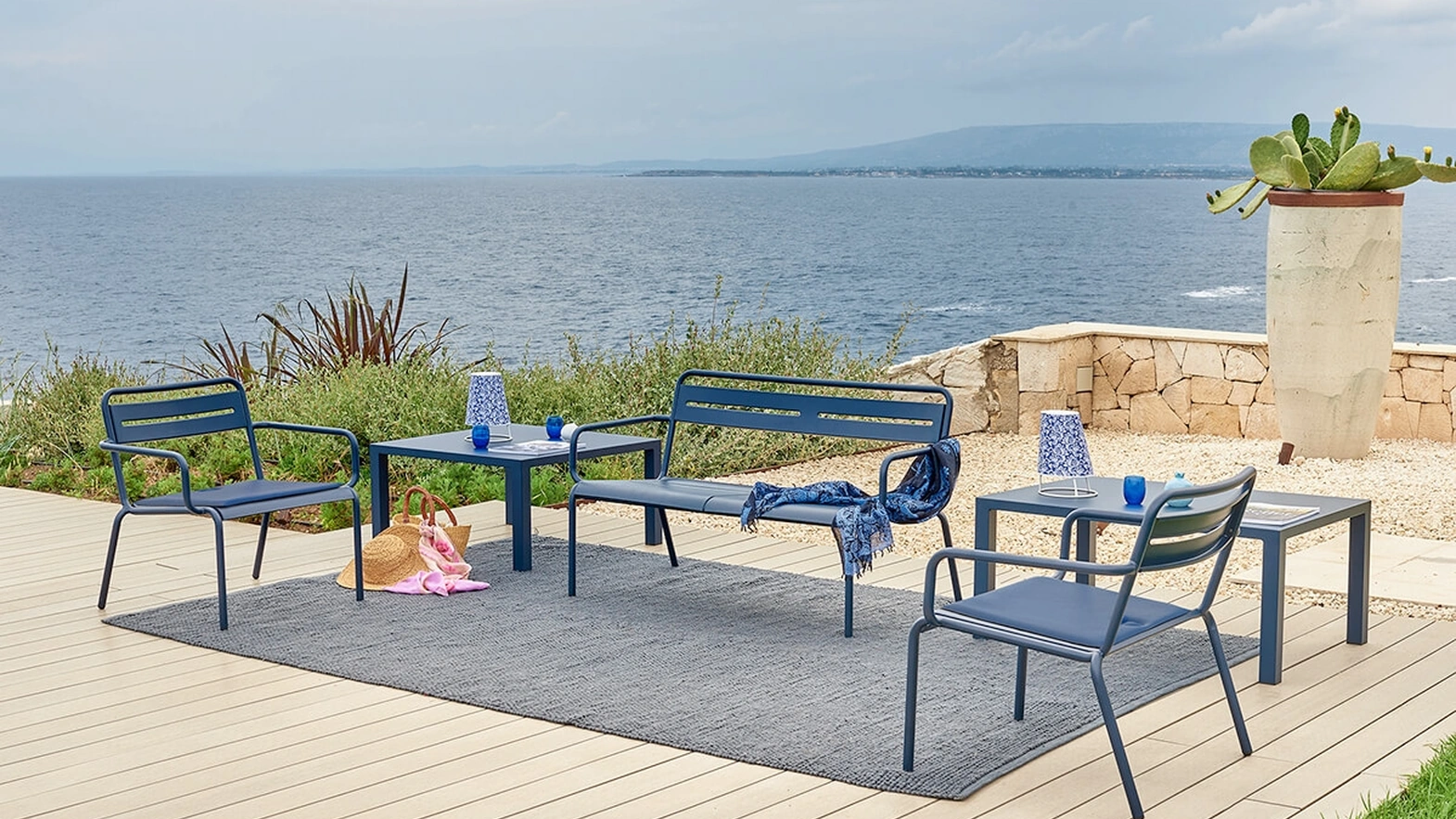 Star Outdoor Furniture by Emu